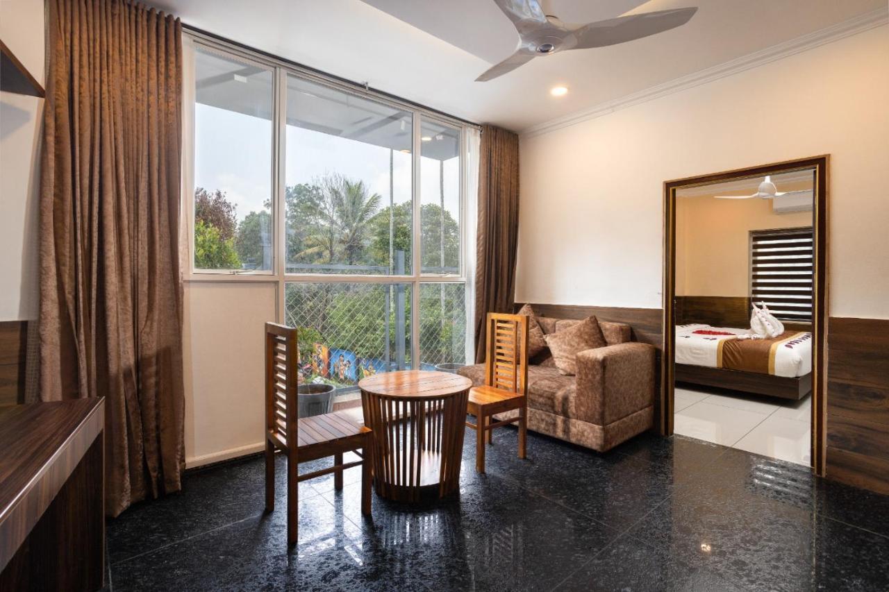 Star Emirates Luxury Resort And Spa, Munnar Anachal Экстерьер фото